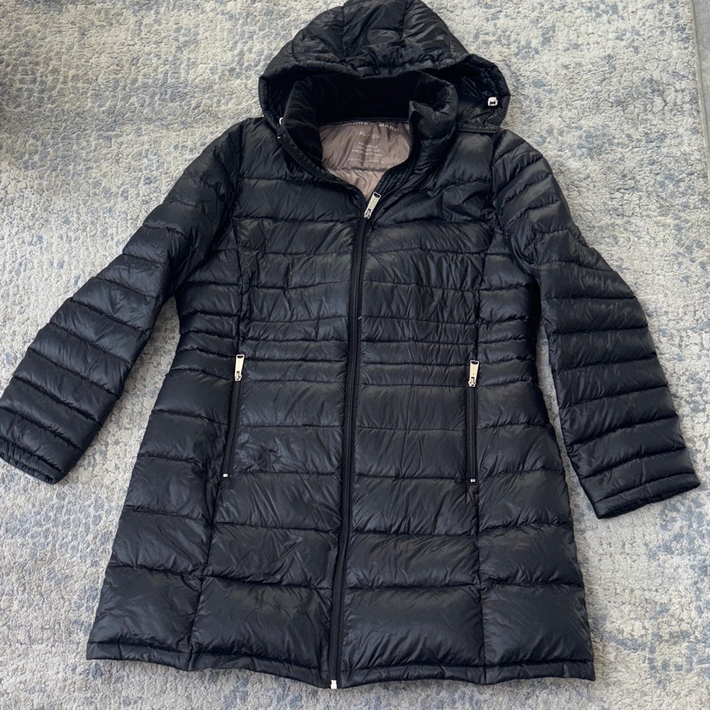 Andrew Marc black Packable Lightweight Premium Down Coat XL